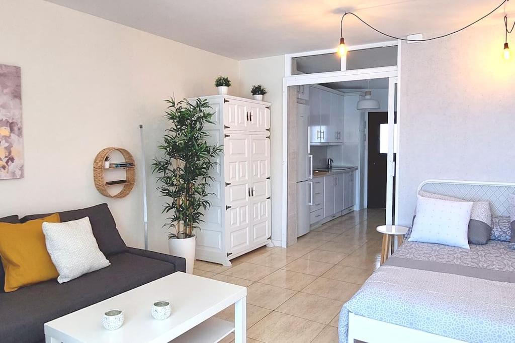 Altagay, Apartamento Frente Al Mar, Vistas A El Teide Punta Del Hidalgo Exteriör bild